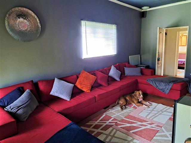 5 Bedroom Property for Sale in De Deur Gauteng