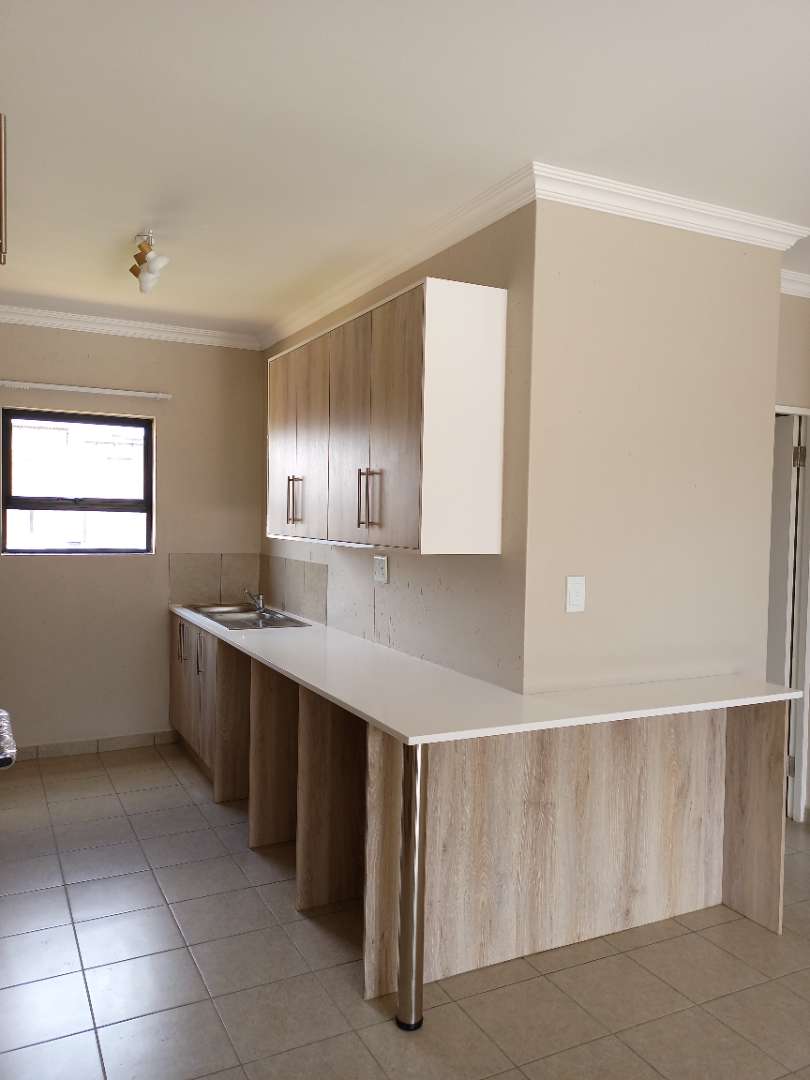 2 Bedroom Property for Sale in Terenure Gauteng