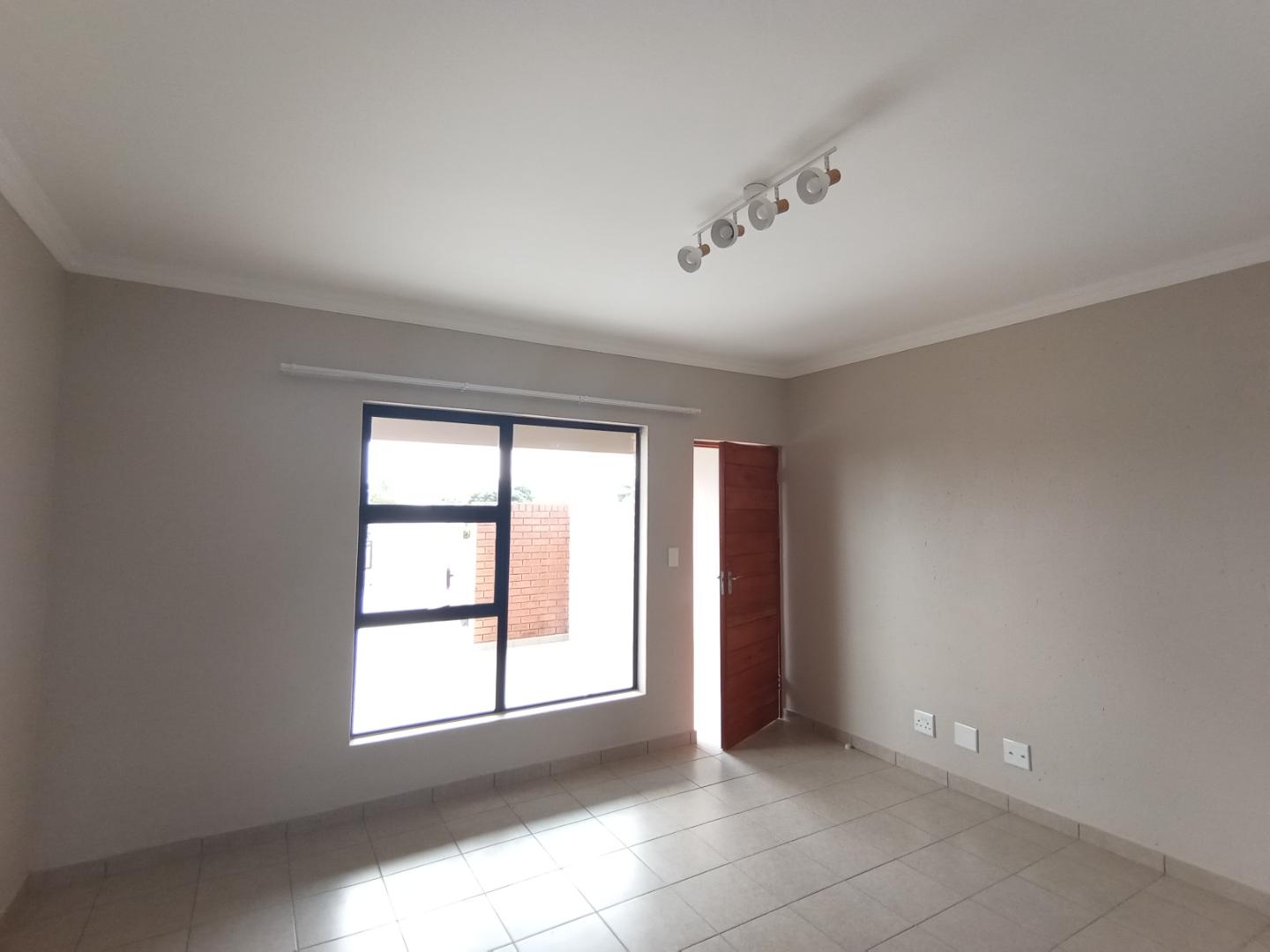 2 Bedroom Property for Sale in Terenure Gauteng