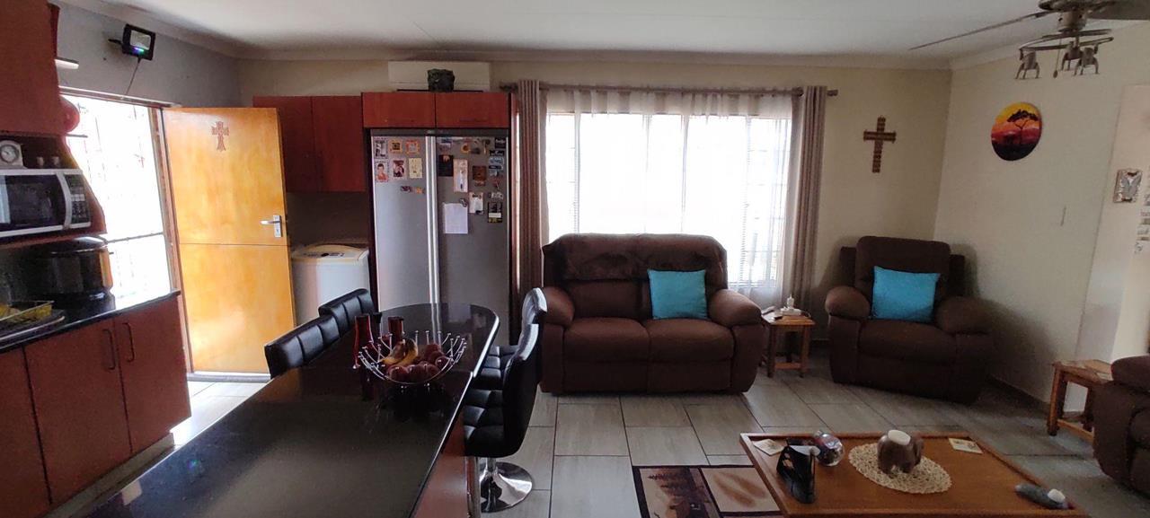 3 Bedroom Property for Sale in Albemarle Gauteng