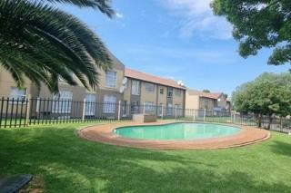 2 Bedroom Property for Sale in Verwoerdpark Gauteng