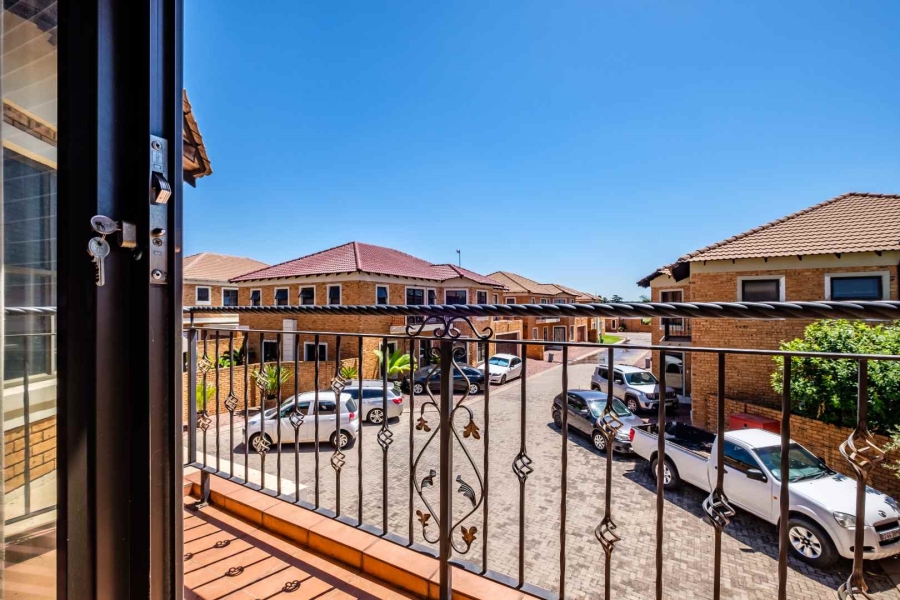 3 Bedroom Property for Sale in New Market Gauteng