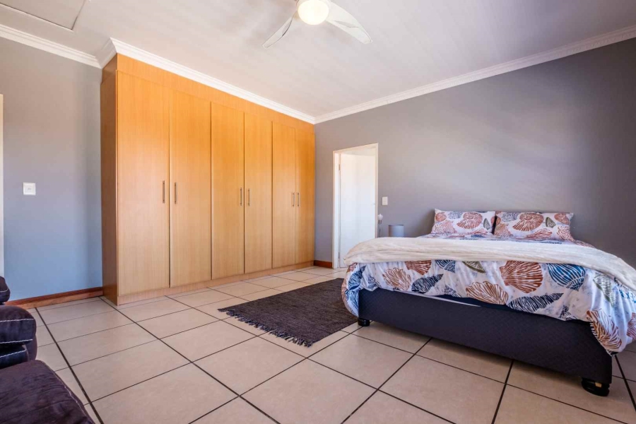 3 Bedroom Property for Sale in New Market Gauteng