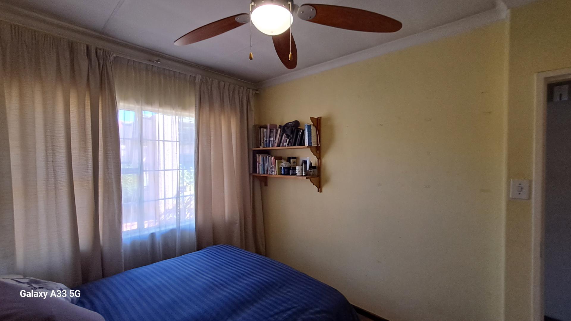 2 Bedroom Property for Sale in Buccleuch Gauteng