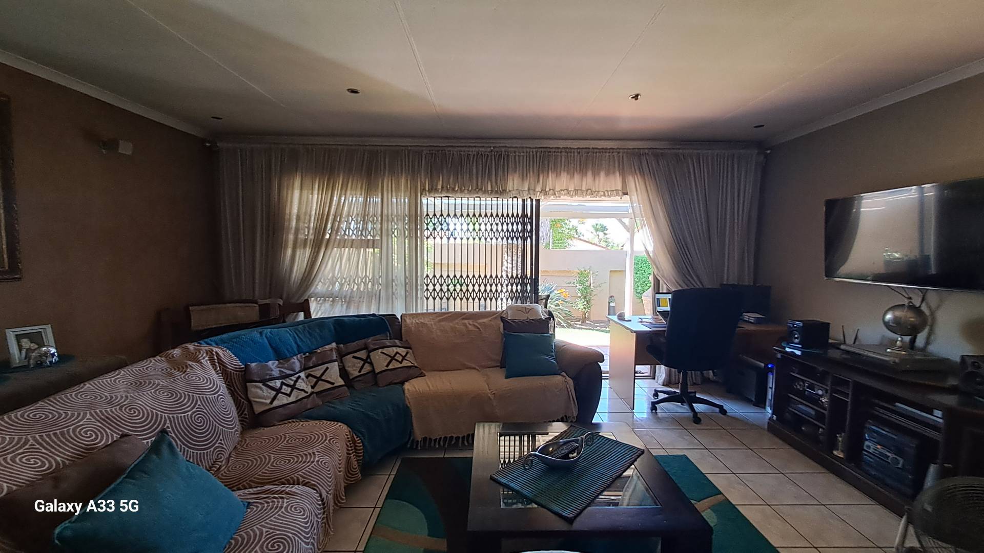 2 Bedroom Property for Sale in Buccleuch Gauteng