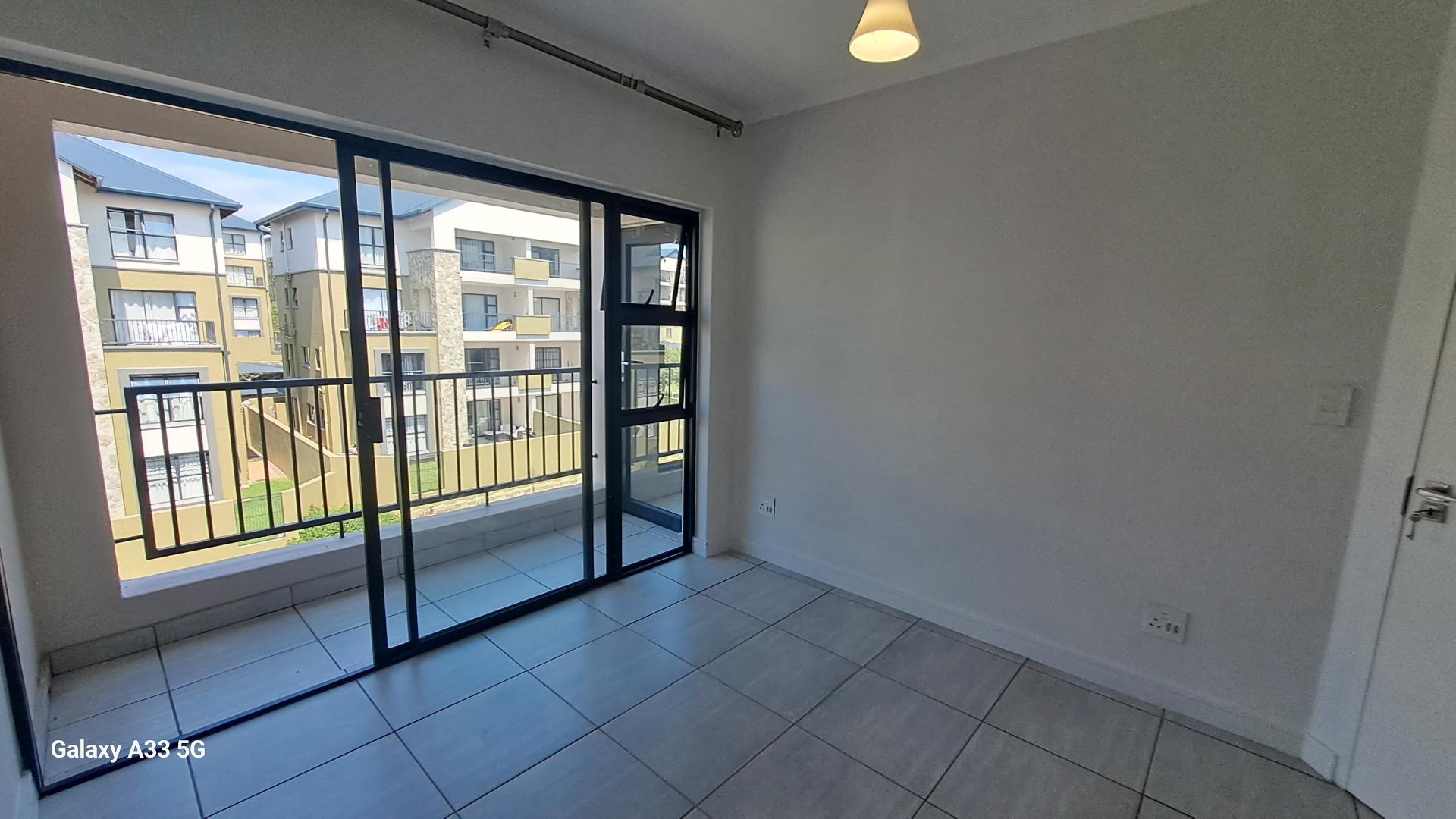 1 Bedroom Property for Sale in Waterfall Gauteng