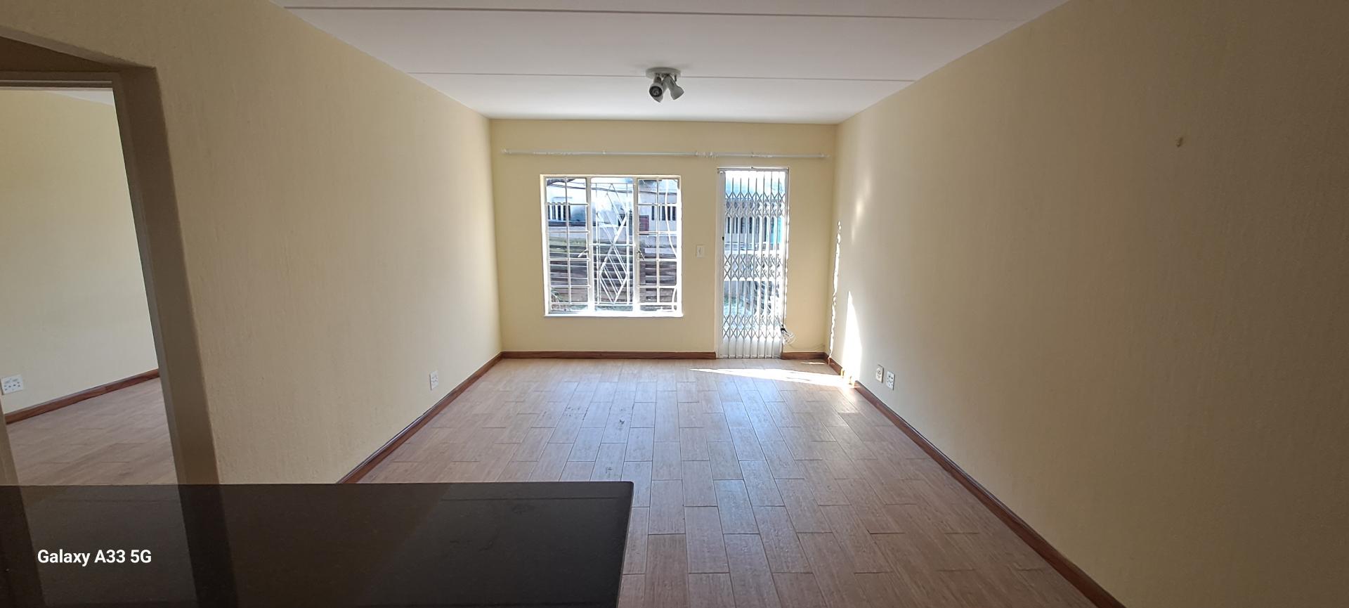 1 Bedroom Property for Sale in Buccleuch Gauteng