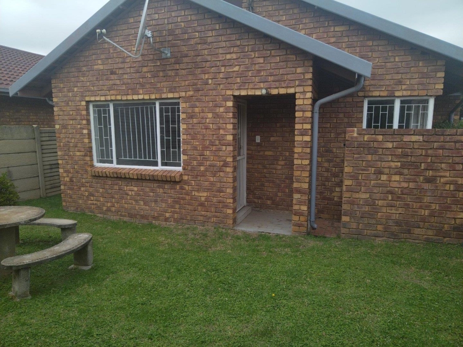 2 Bedroom Property for Sale in Birchleigh North Gauteng