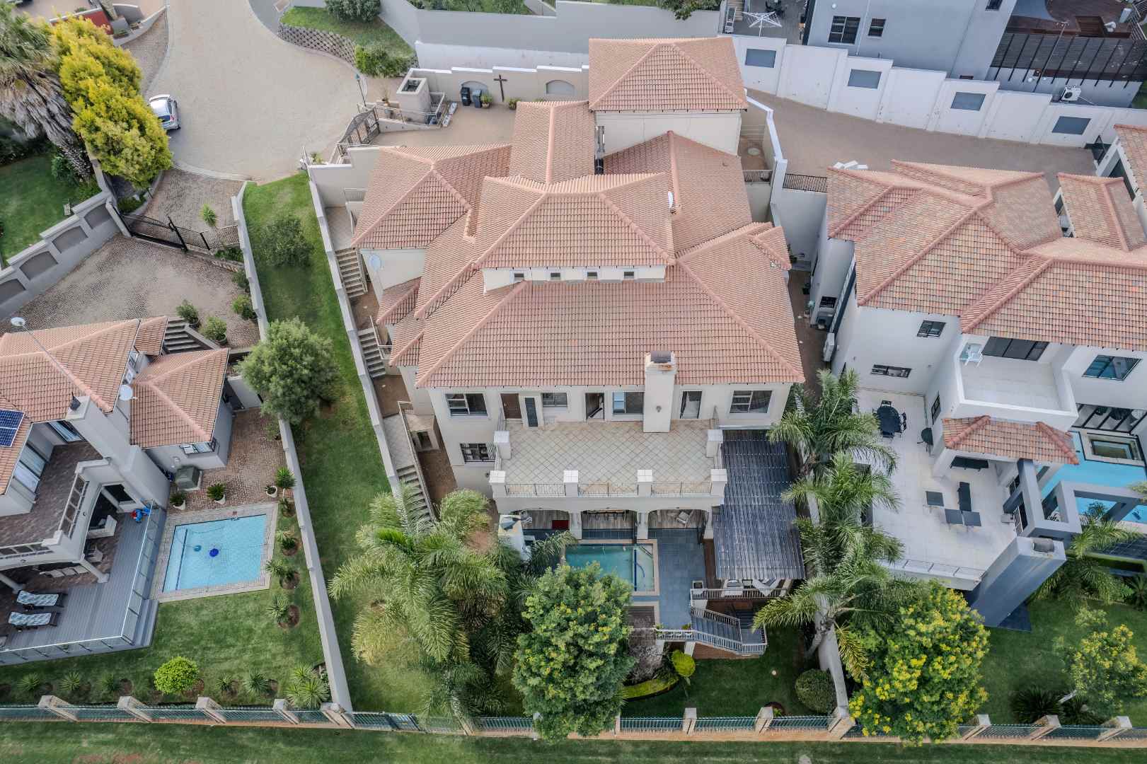 6 Bedroom Property for Sale in Chancliff A H Gauteng