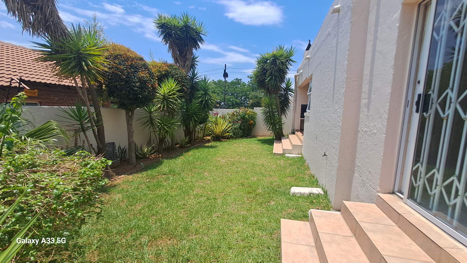 2 Bedroom Property for Sale in Buccleuch Gauteng