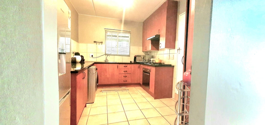 3 Bedroom Property for Sale in Ruimsig Country Estate Gauteng