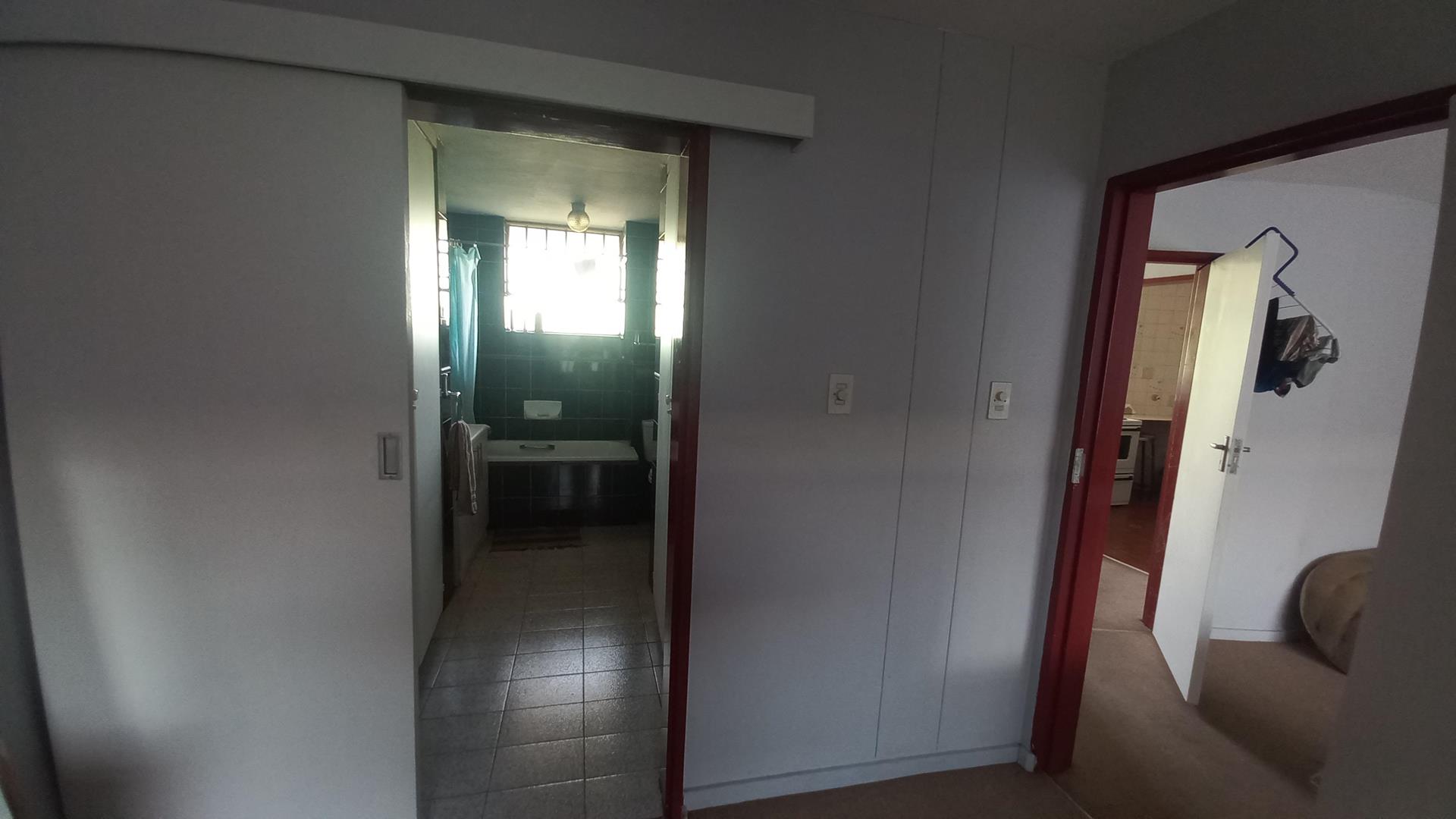 1 Bedroom Property for Sale in Hatfield Gauteng