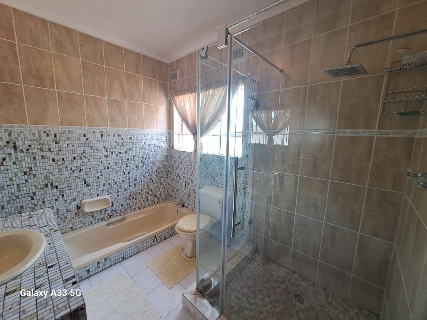 4 Bedroom Property for Sale in Buccleuch Gauteng