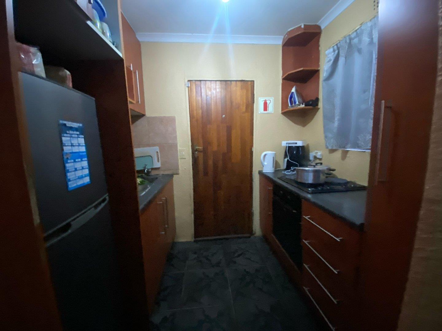 To Let 2 Bedroom Property for Rent in Groblerpark Gauteng