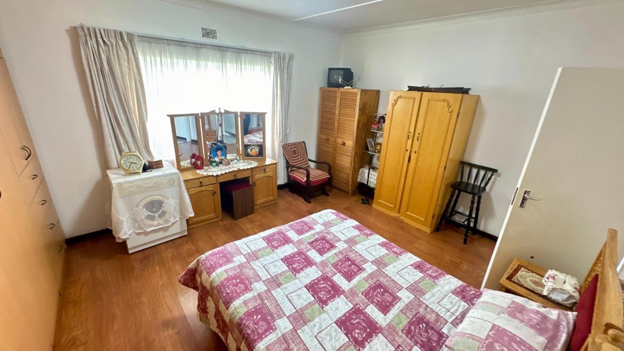 3 Bedroom Property for Sale in Robertsham Gauteng