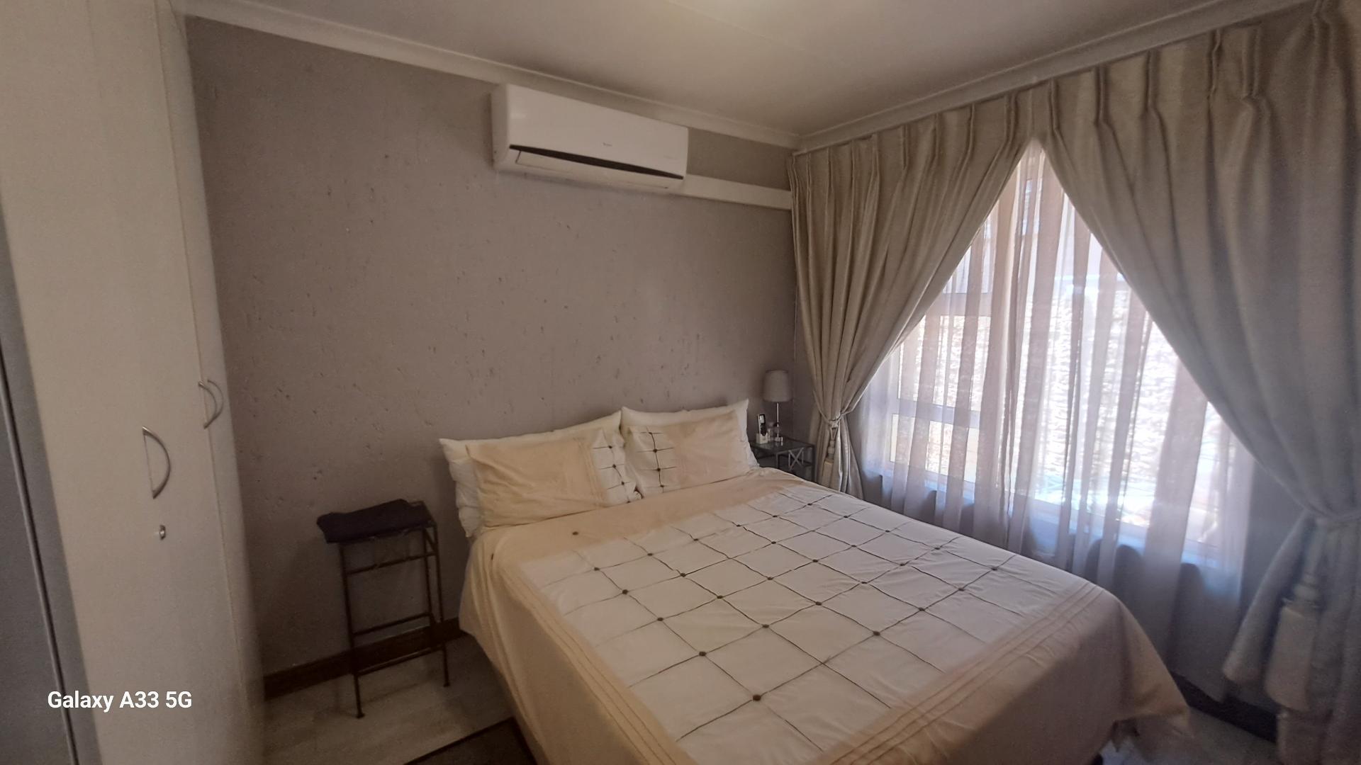 3 Bedroom Property for Sale in Buccleuch Gauteng