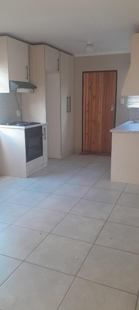 To Let 2 Bedroom Property for Rent in Windmill Park Gauteng
