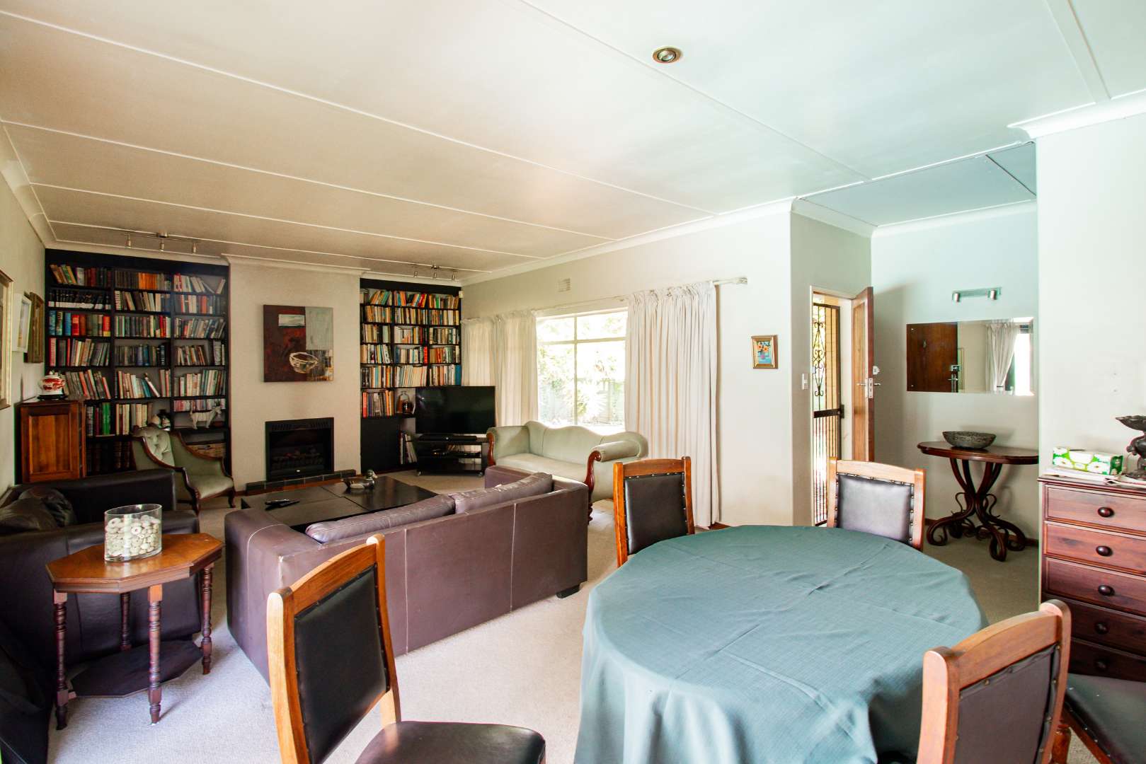 3 Bedroom Property for Sale in Farrarmere Gauteng