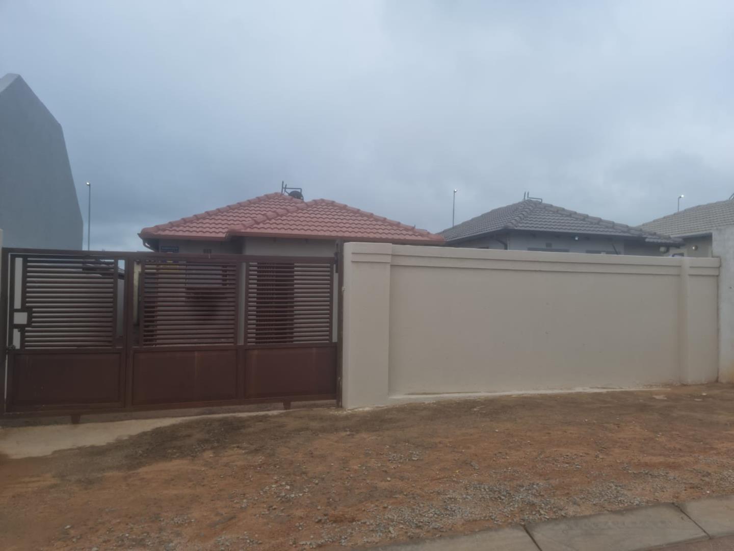 3 Bedroom Property for Sale in Clayville Gauteng