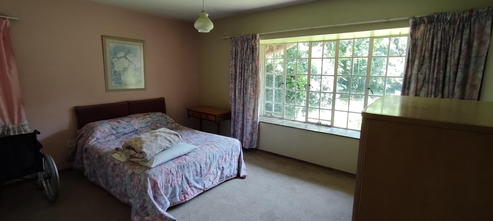 To Let 4 Bedroom Property for Rent in Ashlea Gardens Gauteng