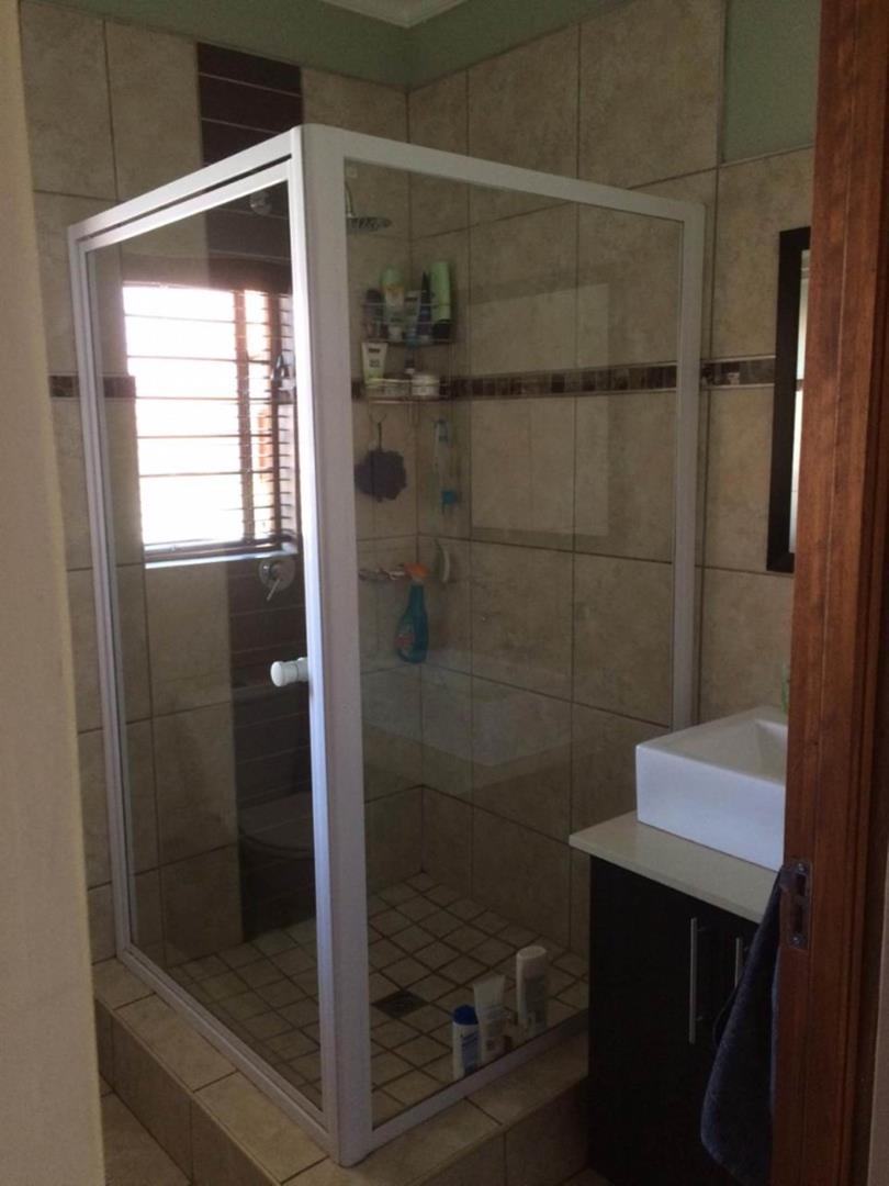 2 Bedroom Property for Sale in Pretorius Park Gauteng