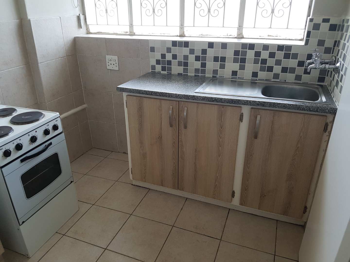 1 Bedroom Property for Sale in Orange Grove Gauteng