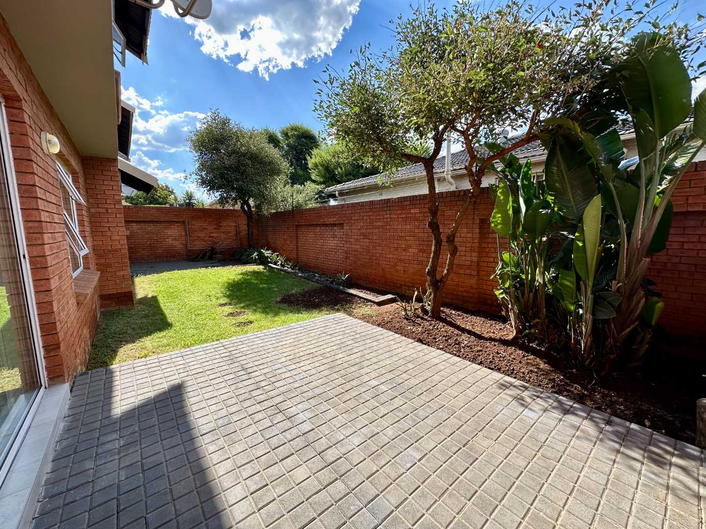 To Let 3 Bedroom Property for Rent in New Redruth Gauteng