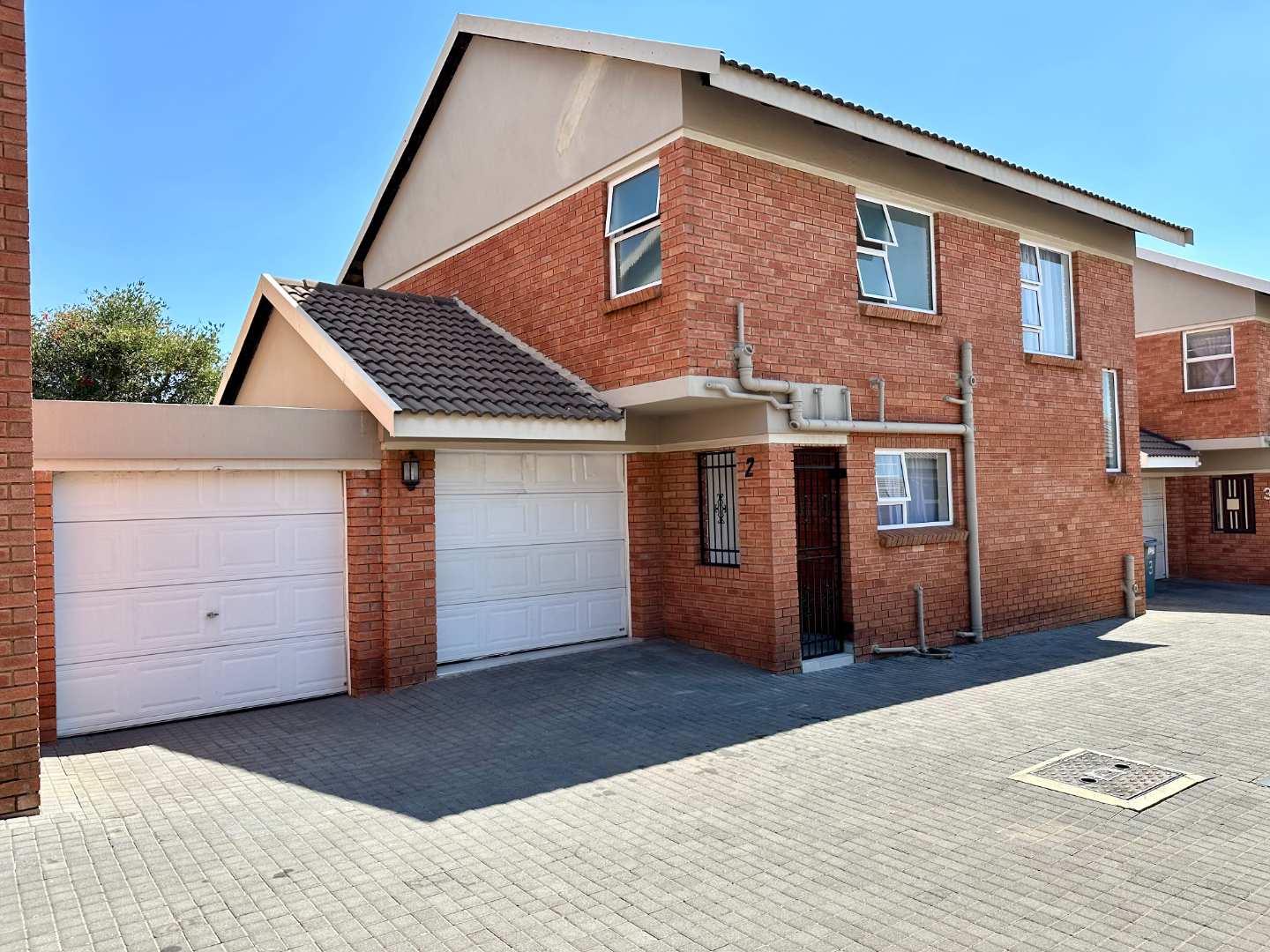 To Let 3 Bedroom Property for Rent in New Redruth Gauteng