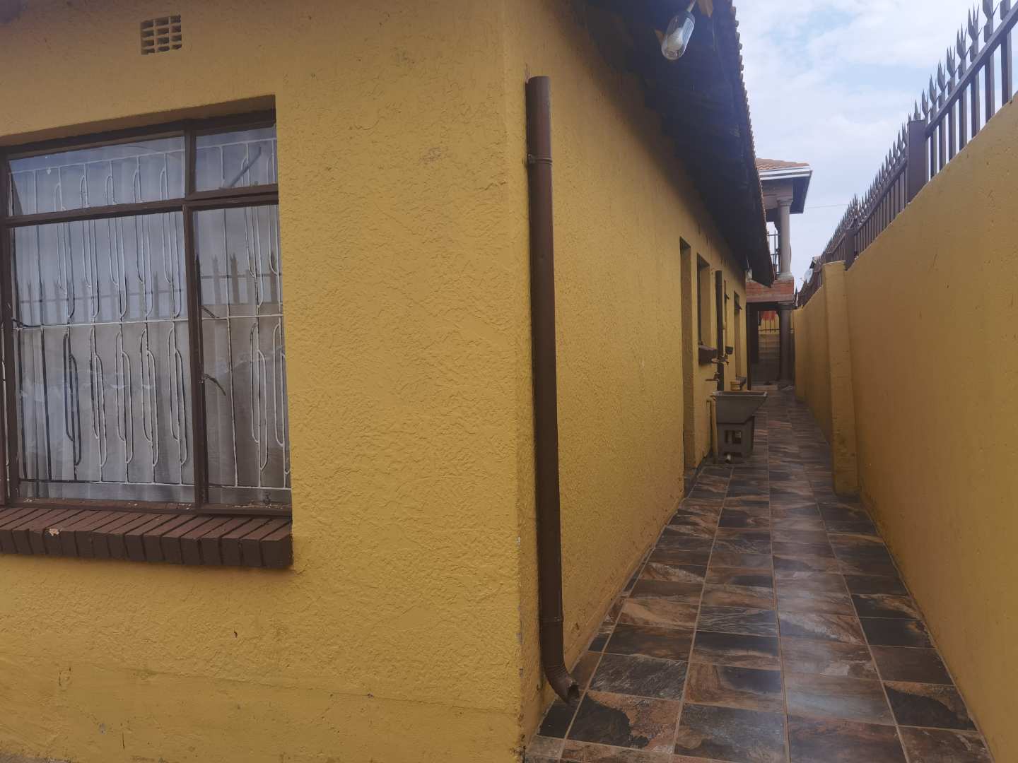 To Let 4 Bedroom Property for Rent in Tlamatlama Gauteng