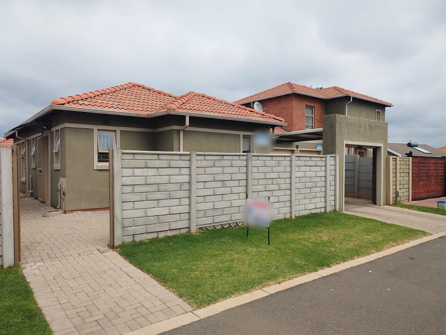 3 Bedroom Property for Sale in Alrode Gauteng