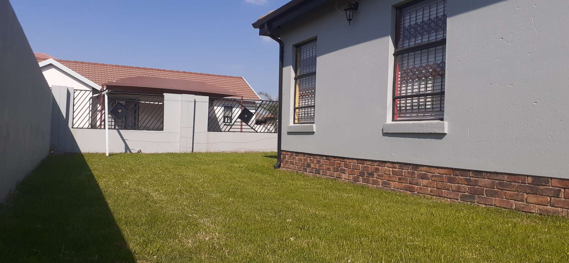 3 Bedroom Property for Sale in Kirkney Gauteng