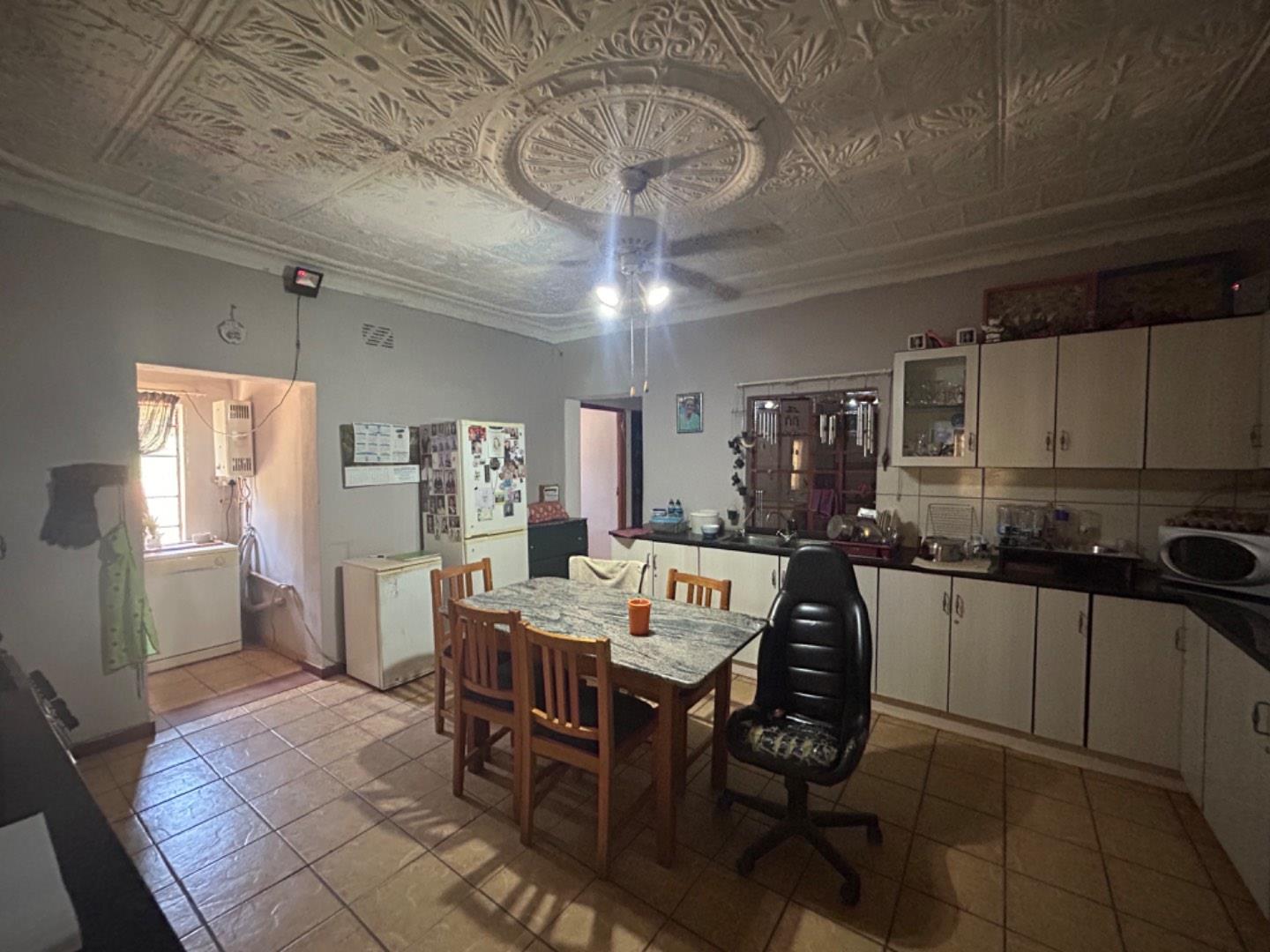 10 Bedroom Property for Sale in Kameeldrift West Gauteng