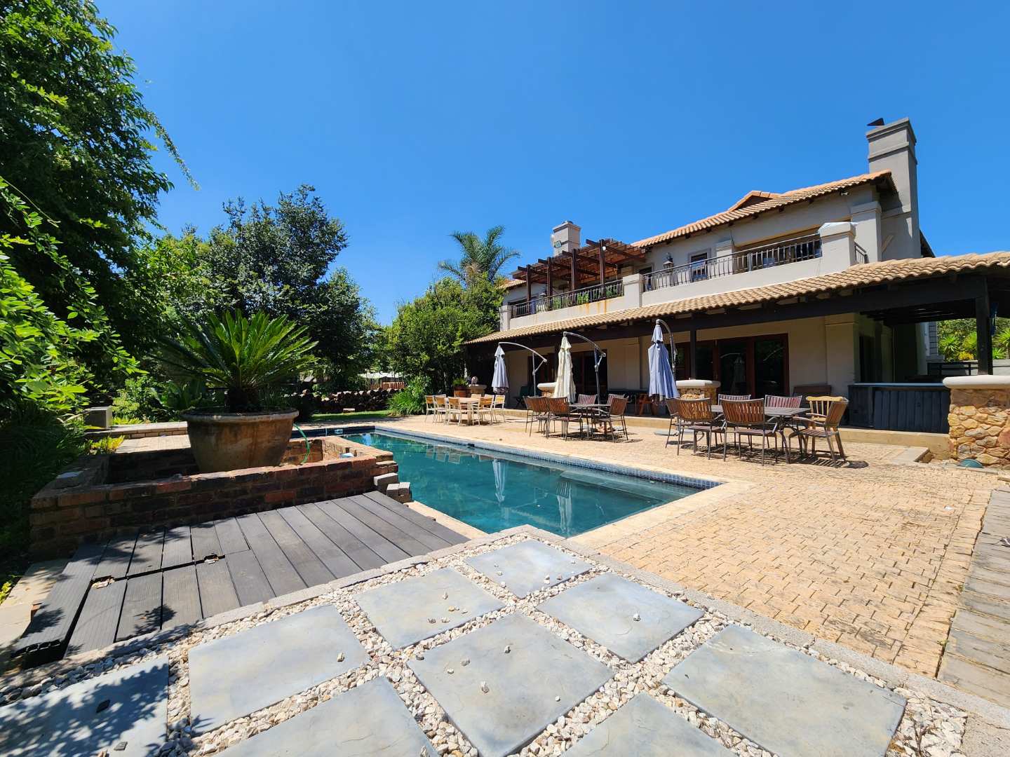 5 Bedroom Property for Sale in Mooiplaas Gauteng