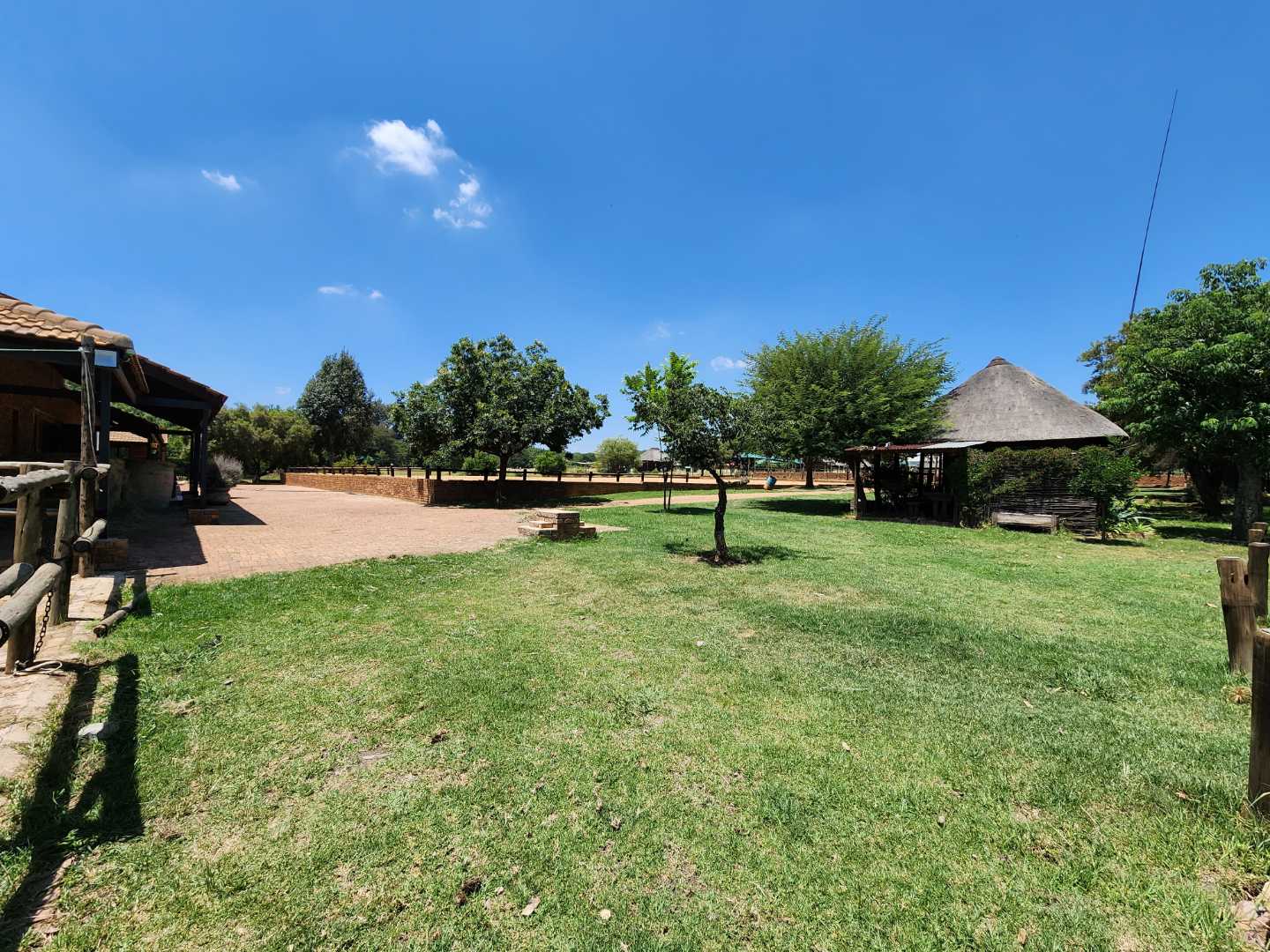 5 Bedroom Property for Sale in Mooiplaas Gauteng