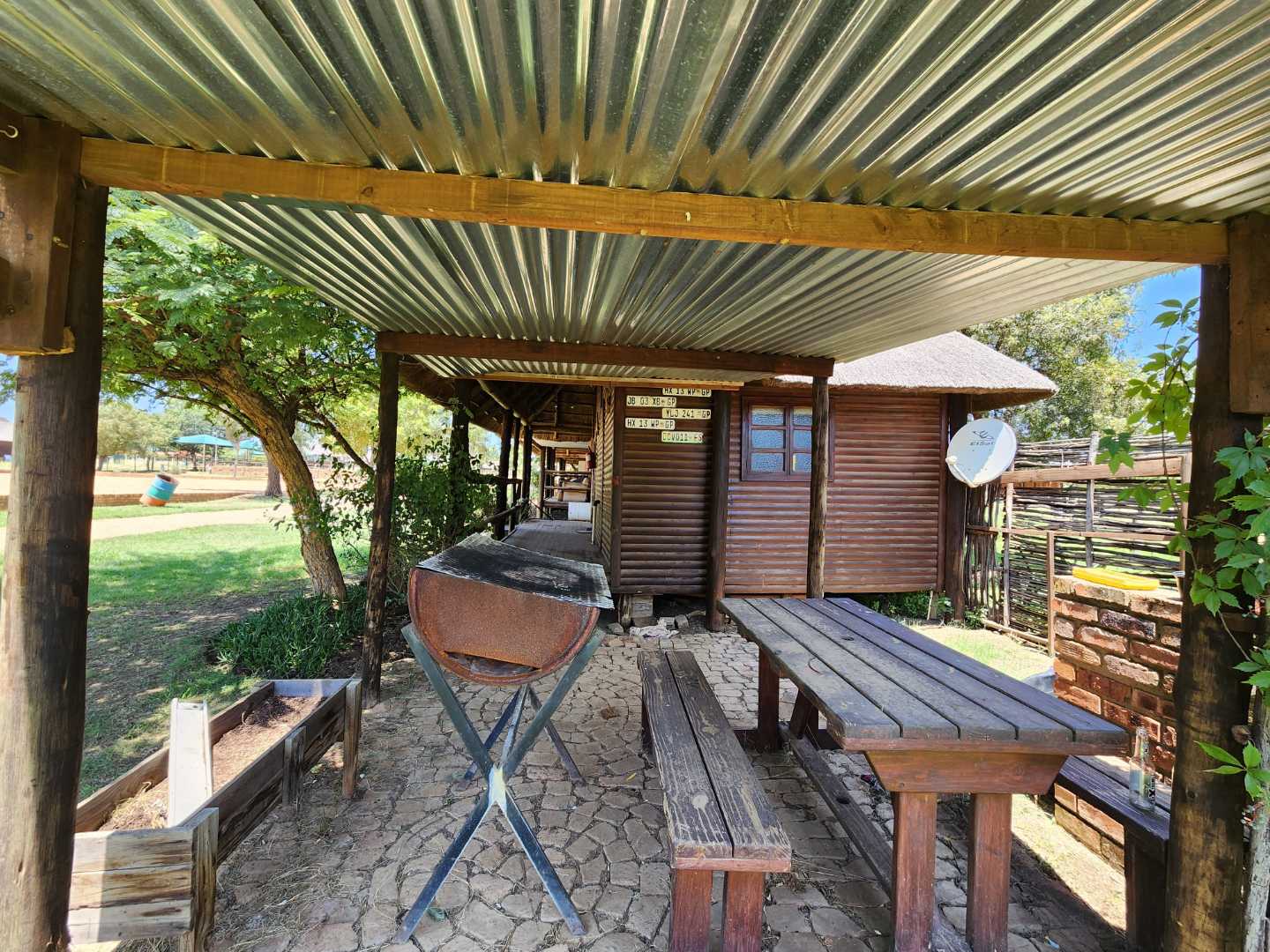 5 Bedroom Property for Sale in Mooiplaas Gauteng