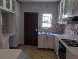 To Let 3 Bedroom Property for Rent in Albertsdal Gauteng