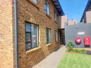 To Let 3 Bedroom Property for Rent in Albertsdal Gauteng