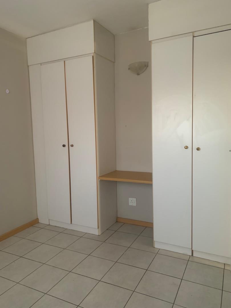2 Bedroom Property for Sale in Waterkloof Glen Gauteng