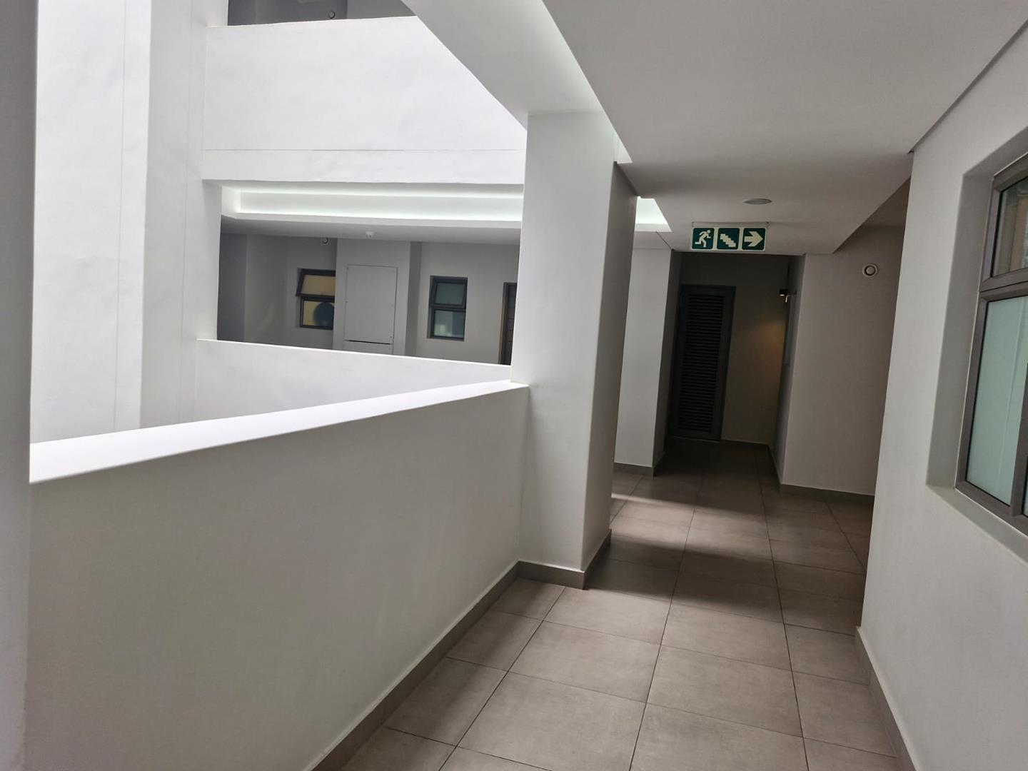 To Let 1 Bedroom Property for Rent in Rosebank Gauteng