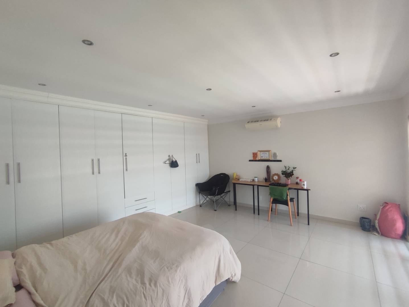 4 Bedroom Property for Sale in Thatchfield Gauteng