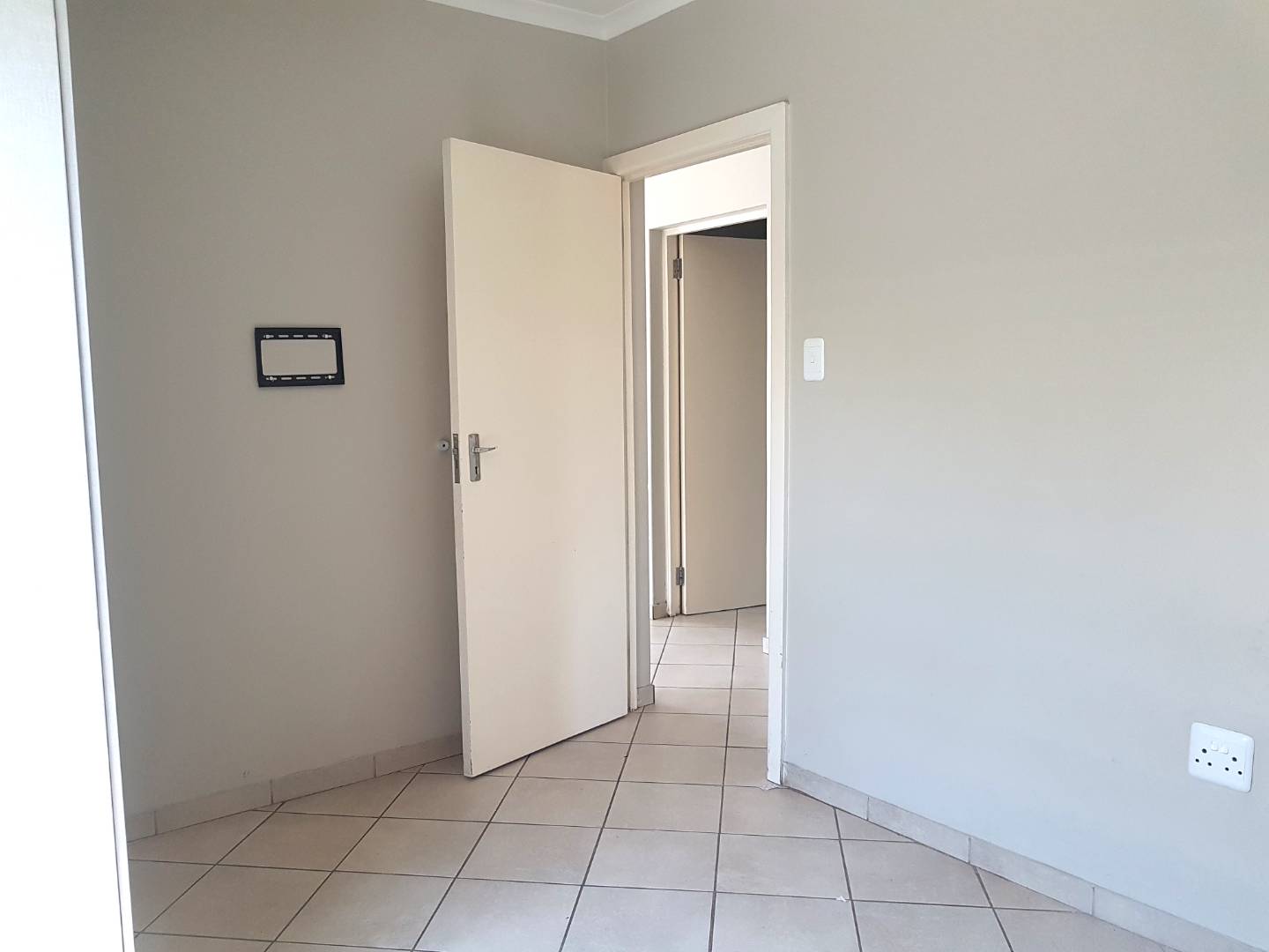 2 Bedroom Property for Sale in Crystal Park Gauteng