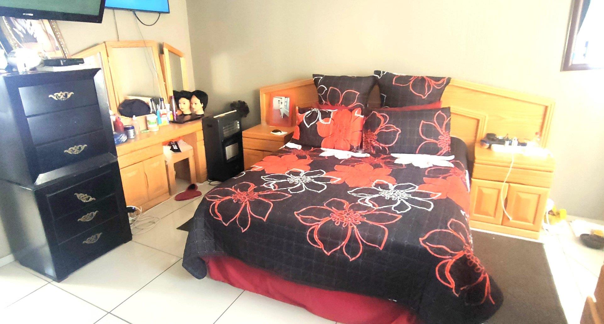3 Bedroom Property for Sale in Breaunanda Gauteng