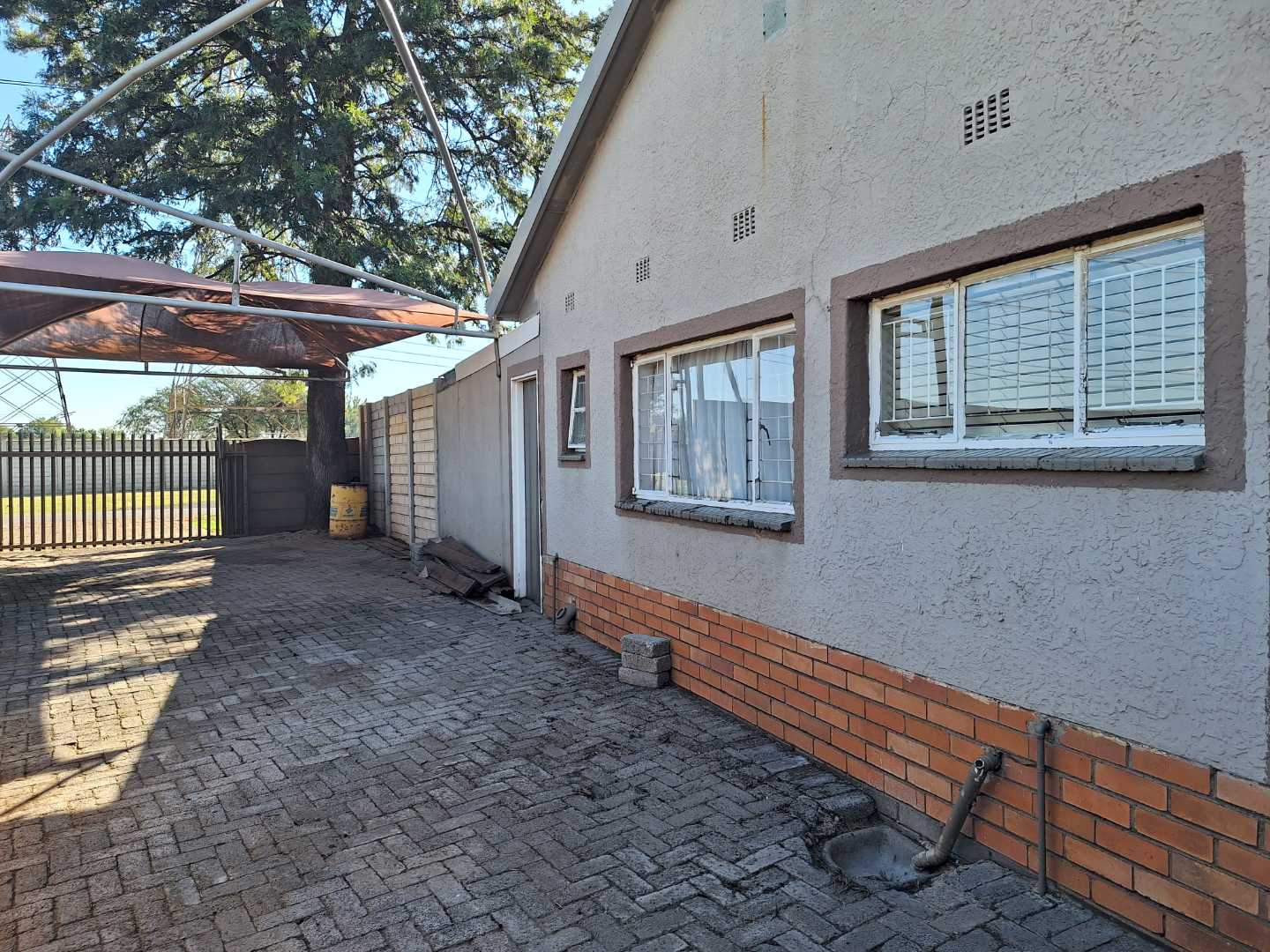 3 Bedroom Property for Sale in Rothdene Gauteng