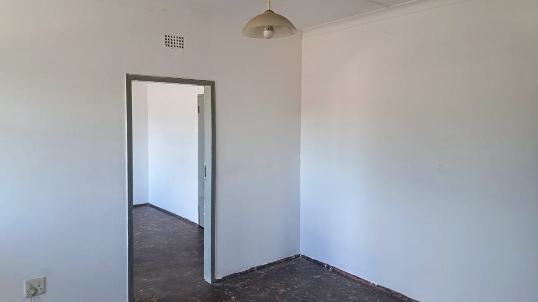 To Let 1 Bedroom Property for Rent in Regents Park Gauteng