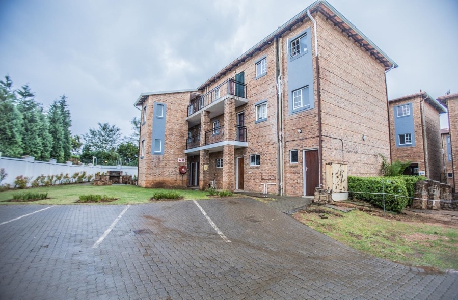 1 Bedroom Property for Sale in Newmark Estate Gauteng