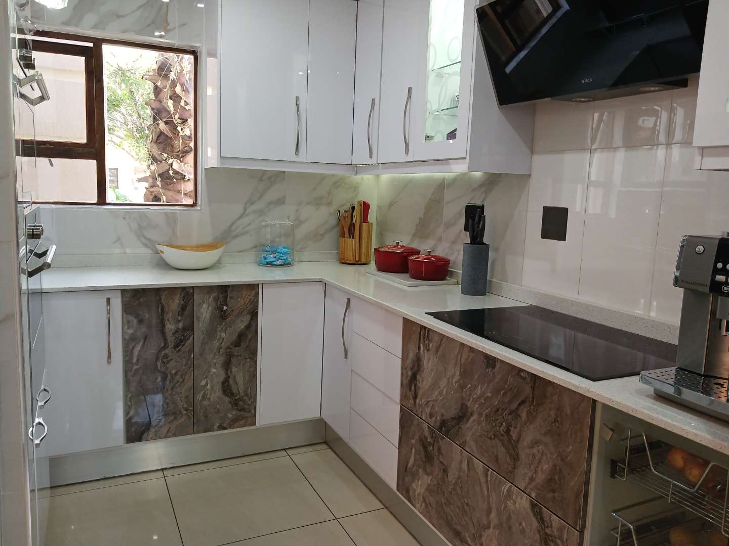 4 Bedroom Property for Sale in Mulbarton Gauteng