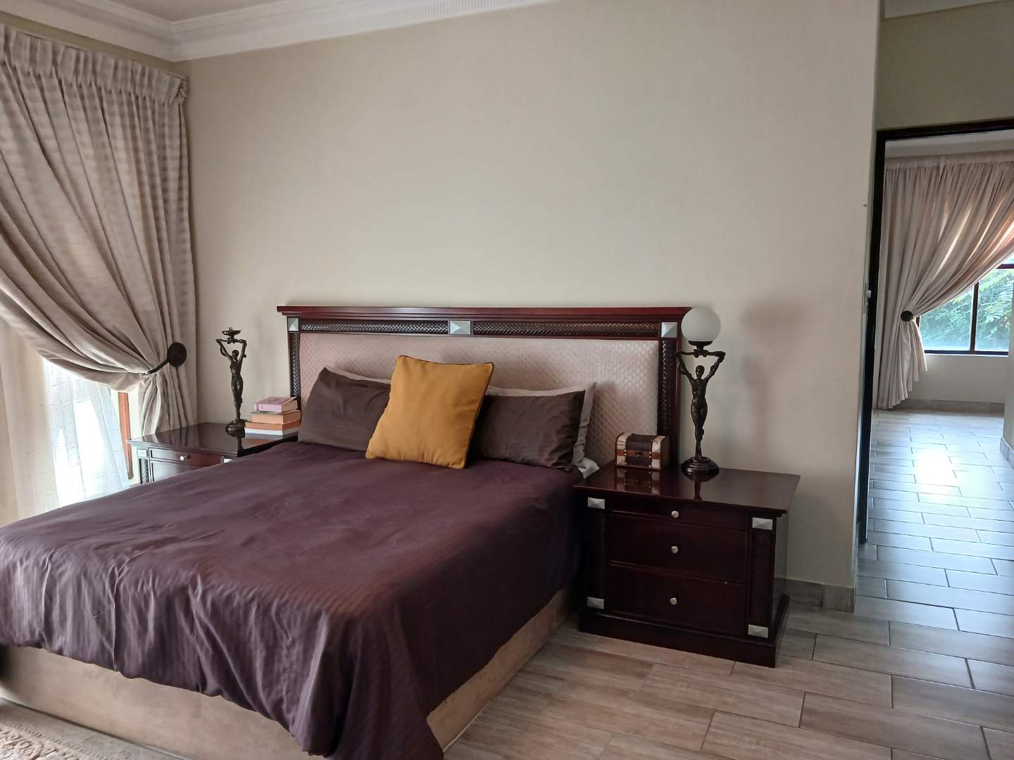 4 Bedroom Property for Sale in Mulbarton Gauteng