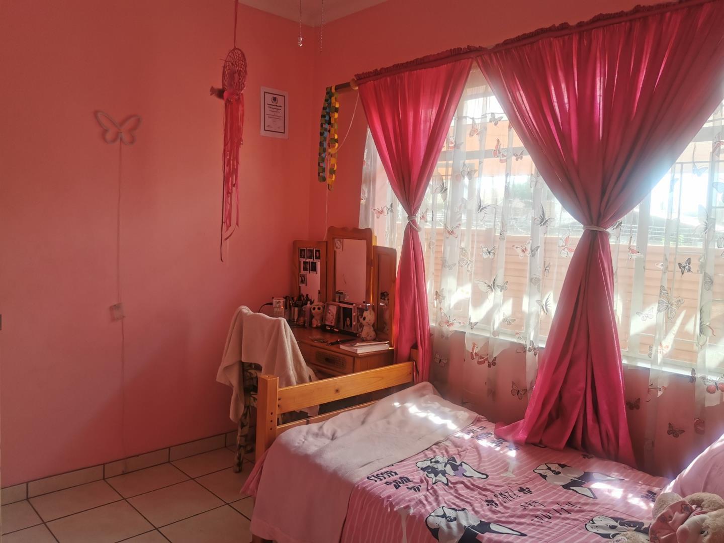 3 Bedroom Property for Sale in Suiderberg Gauteng