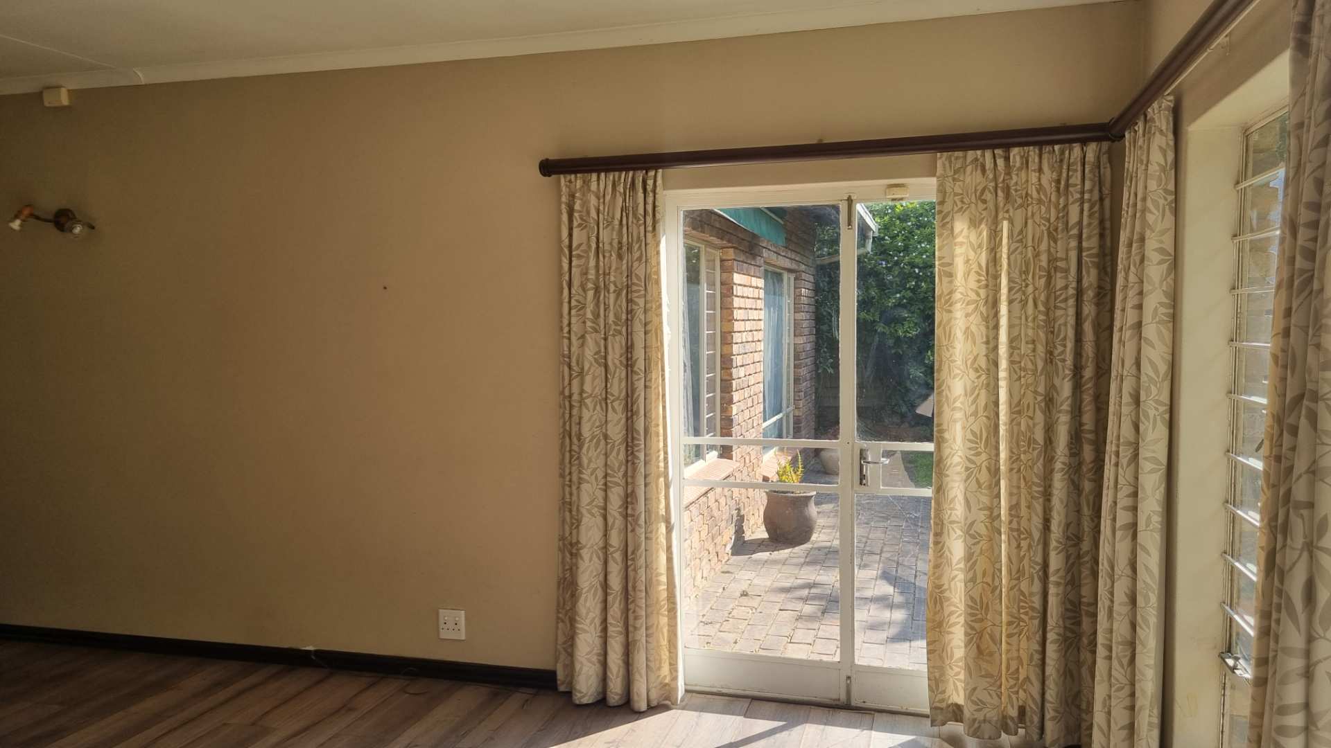 3 Bedroom Property for Sale in Halfway Gardens Gauteng