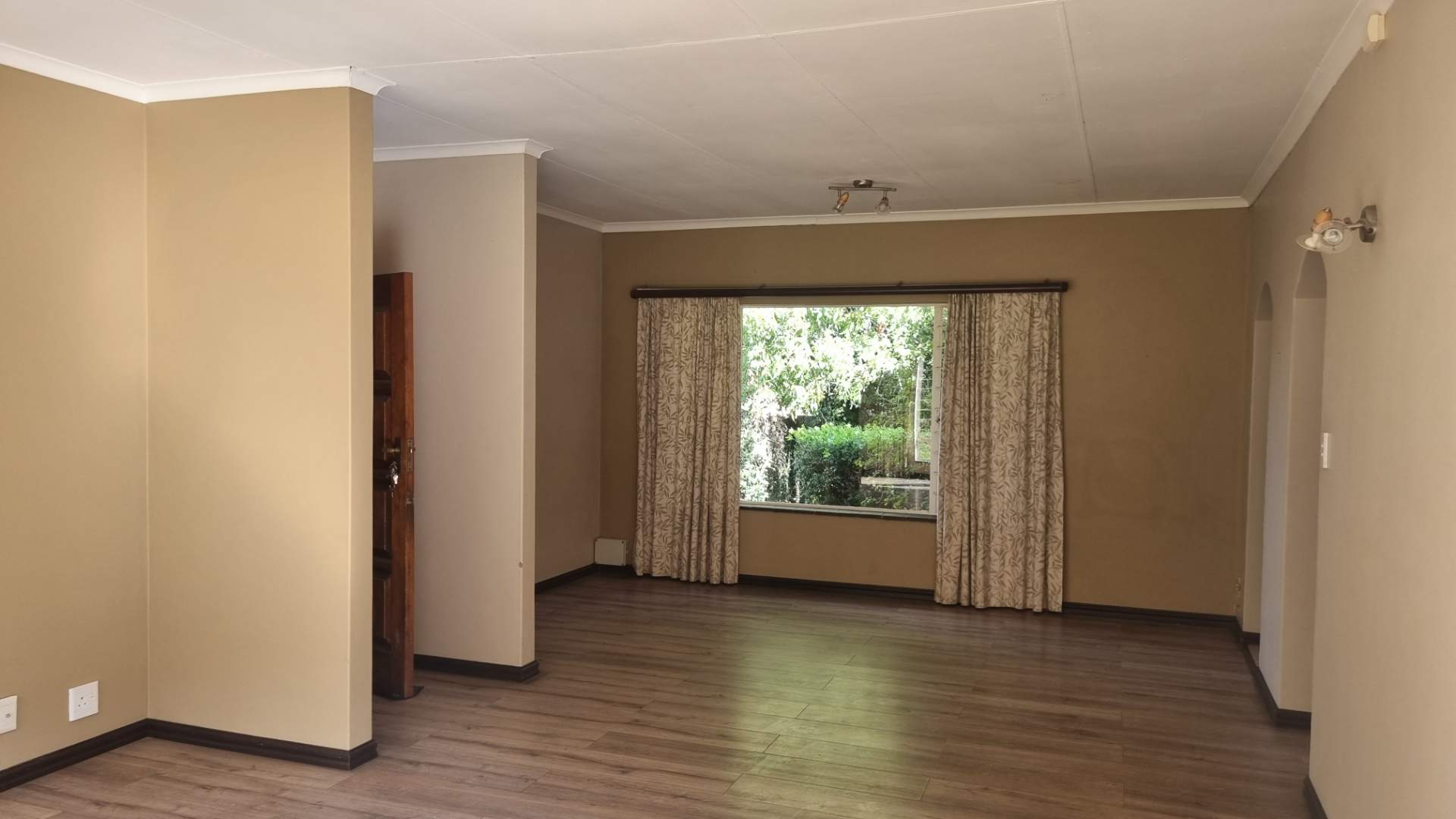 3 Bedroom Property for Sale in Halfway Gardens Gauteng